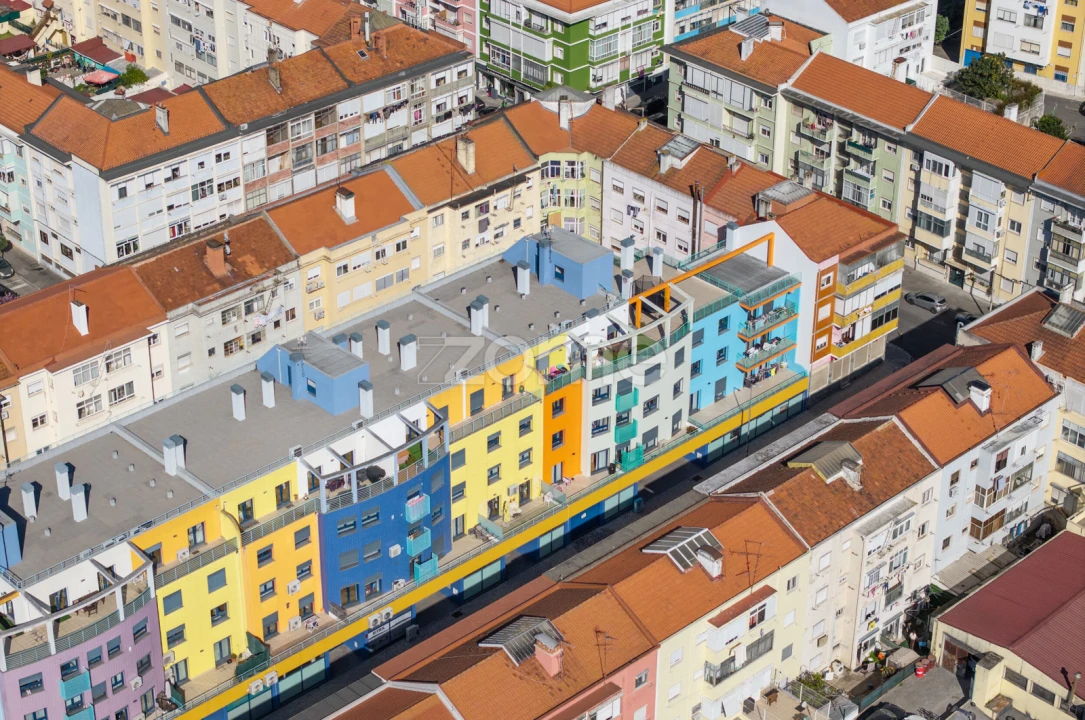 Apartamento T3 para Venda em Póvoa de Santo Adrião e Olival Basto Foto 30