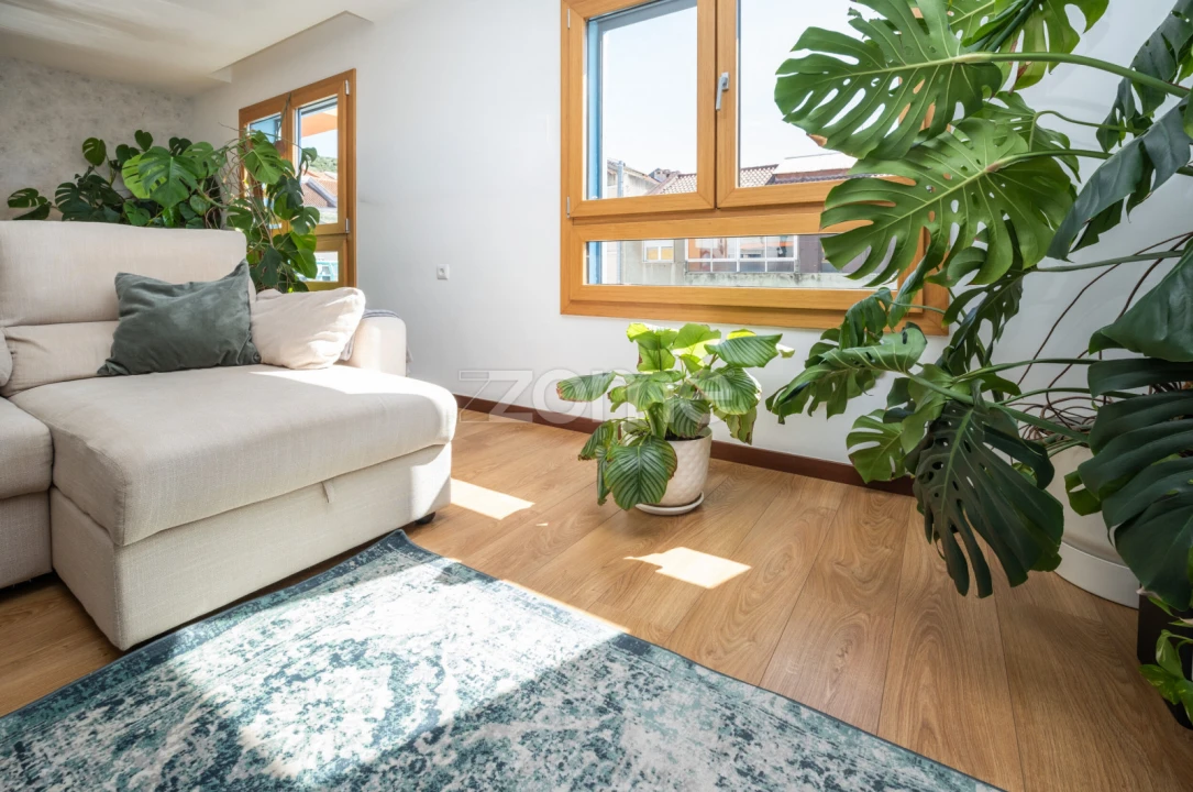 Apartamento T3 para Venda em Póvoa de Santo Adrião e Olival Basto Foto 5