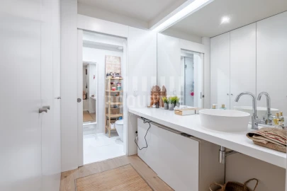 Apartamento T2 para Venda em Aldoar, Foz do Douro e Nevogilde