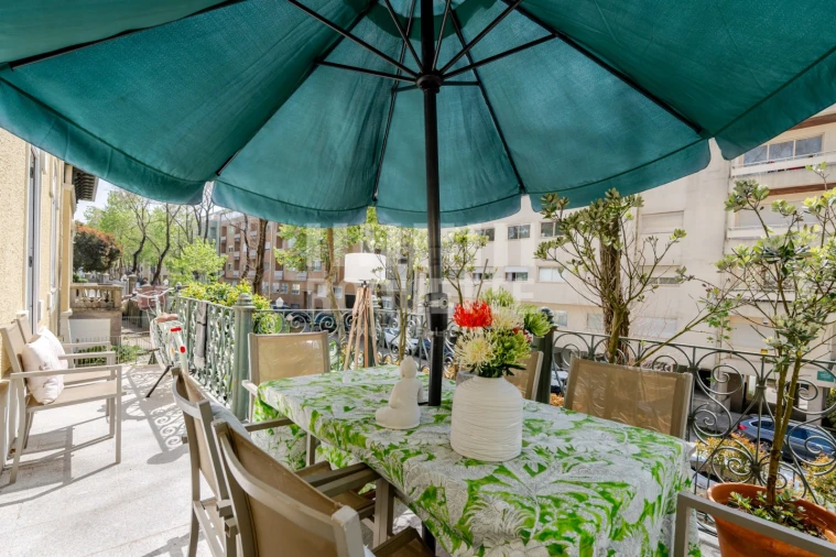 Apartamento T2 para Venda em Aldoar, Foz do Douro e Nevogilde Foto 3
