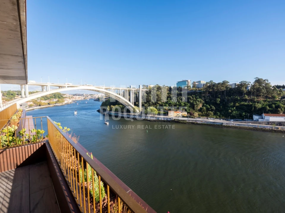 Apartamento T3 para Venda em Lordelo do Ouro e Massarelos Foto 20