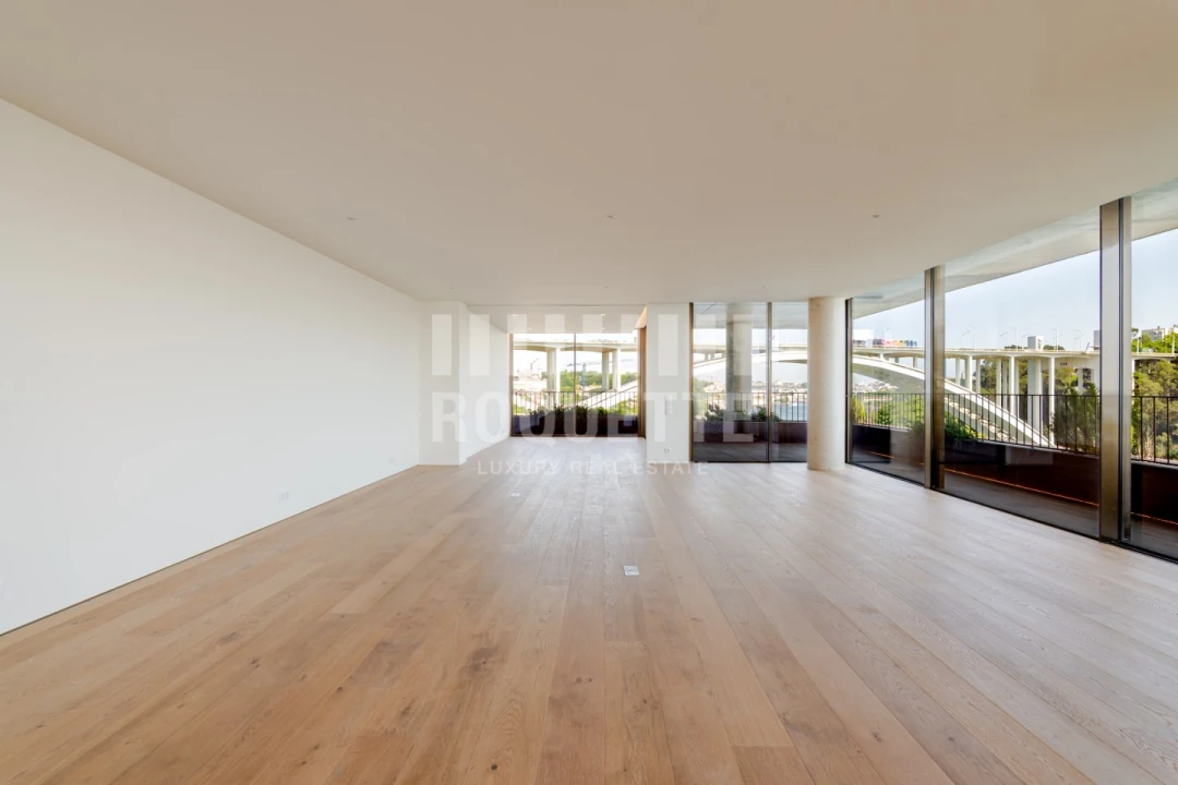 Apartamento T3 para Venda em Lordelo do Ouro e Massarelos Foto 6