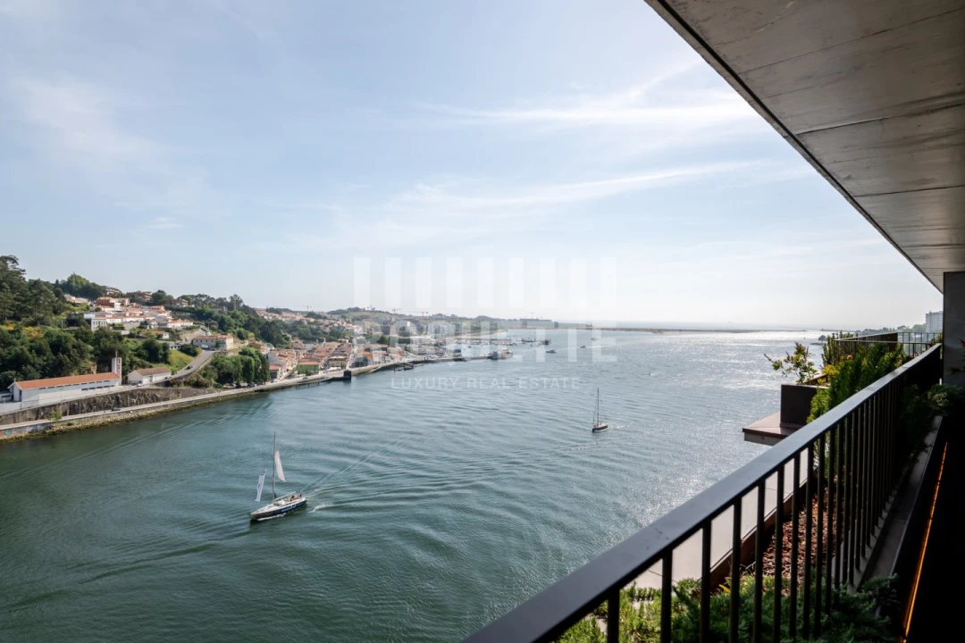 Apartamento T3 para Venda em Lordelo do Ouro e Massarelos Foto 11
