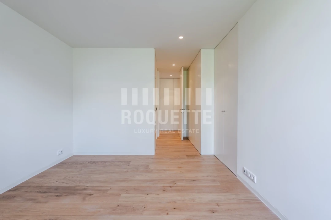 Apartamento T3 para Venda em Lordelo do Ouro e Massarelos Foto 33