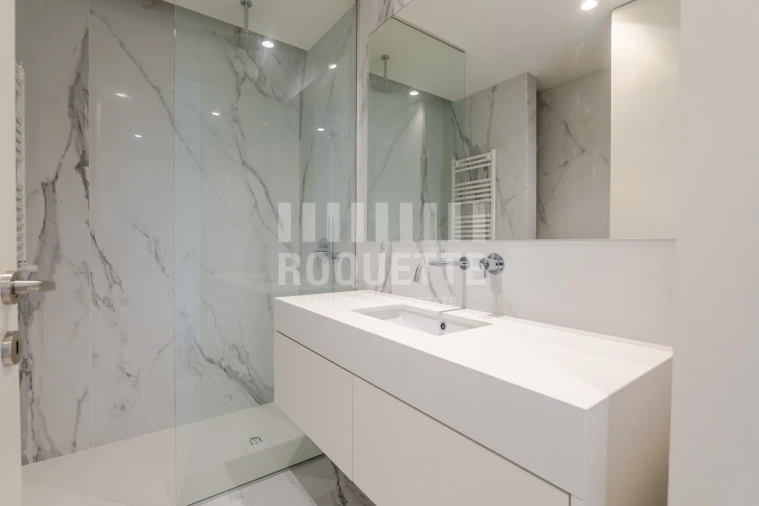 Apartamento T3 para Venda em Lordelo do Ouro e Massarelos Foto 26