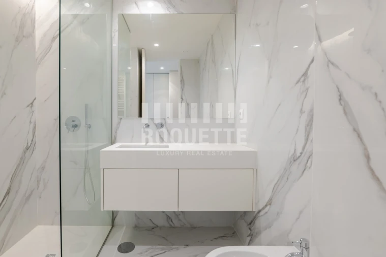 Apartamento T3 para Venda em Lordelo do Ouro e Massarelos Foto 30