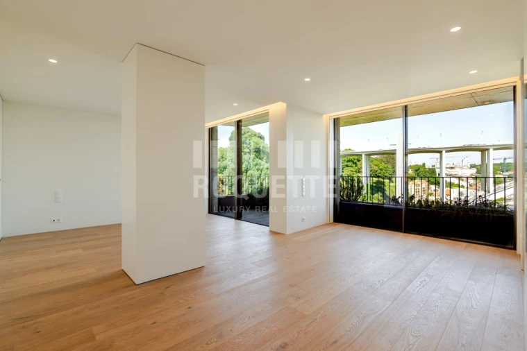 Apartamento T3 para Venda em Lordelo do Ouro e Massarelos Foto 35