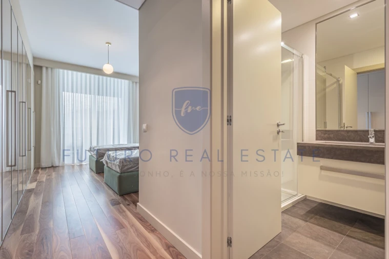 Apartamento T2 para Venda em São Martinho Foto 14