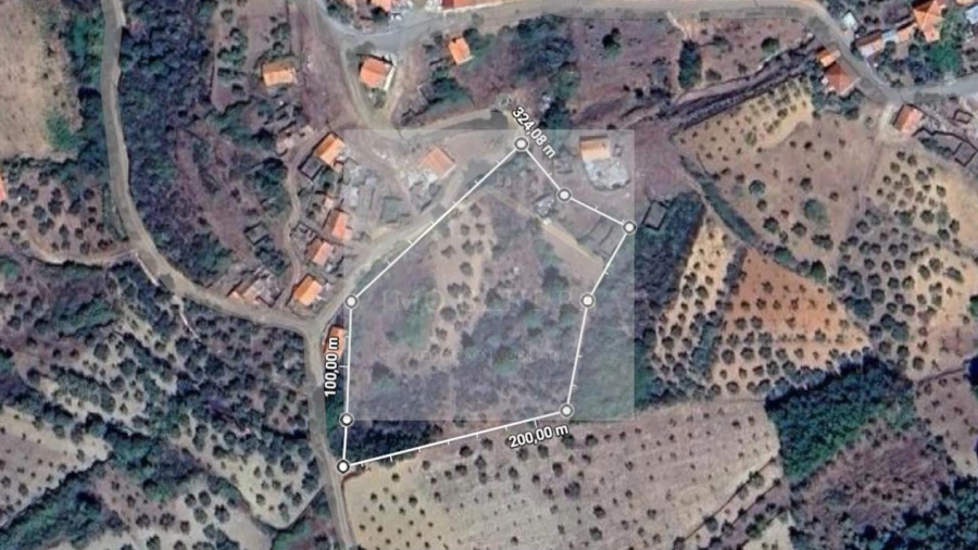 Terreno para Venda em Carviçais