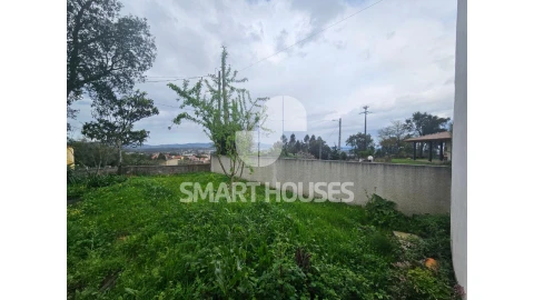 Moradia T3 para Venda em São Miguel de Poiares