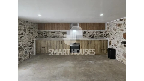 Moradia T3 para Venda em São Miguel de Poiares