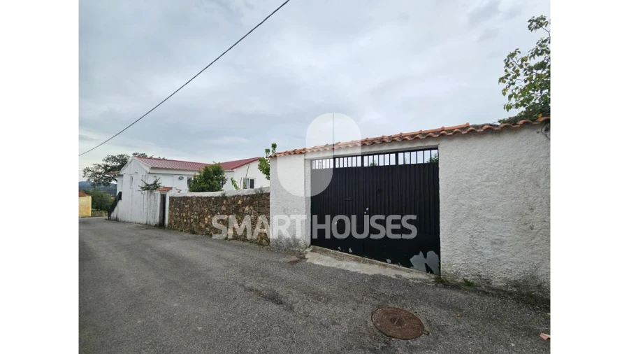 Moradia T3 para Venda em São Miguel de Poiares Foto 2