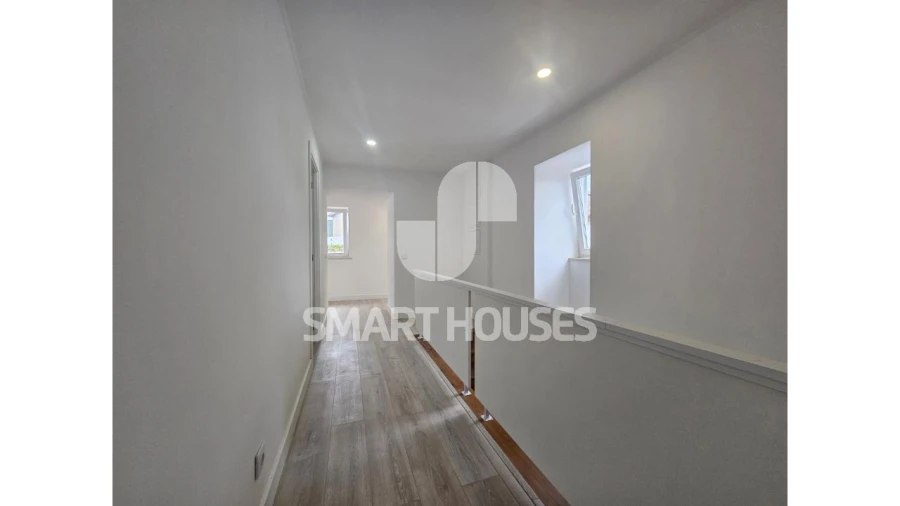 Moradia T3 para Venda em São Miguel de Poiares Foto 7