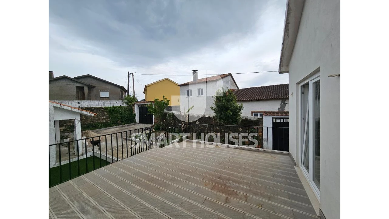 Moradia T3 para Venda em São Miguel de Poiares Foto 32