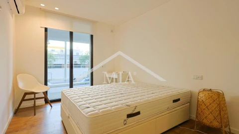 Apartamento T4 para Venda em Olhão