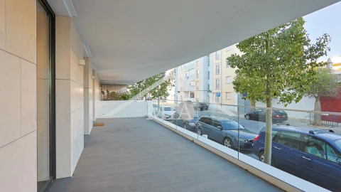 Apartamento T4 para Venda em Olhão