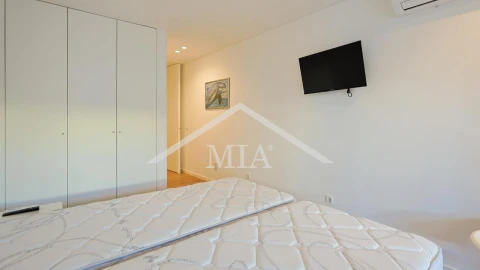 Apartamento T4 para Venda em Olhão