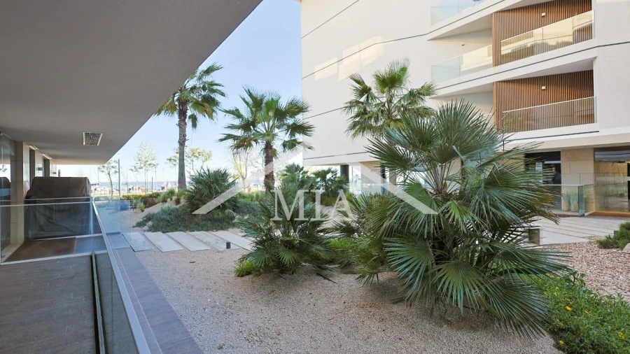 Apartamento T4 para Venda em Olhão Foto 6