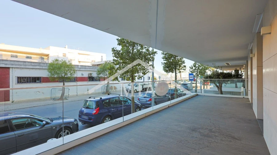 Apartamento T4 para Venda em Olhão Foto 21