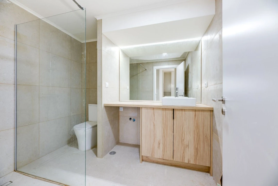 Apartamento T0 para Venda em Carcavelos e Parede Foto 7