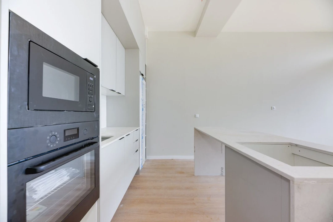 Apartamento T0 para Venda em Carcavelos e Parede Foto 12