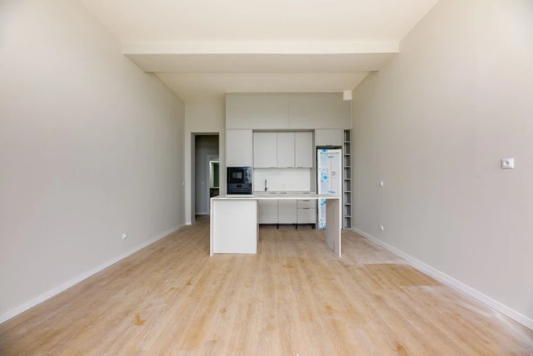 Apartamento T0 para Venda em Carcavelos e Parede Foto 9