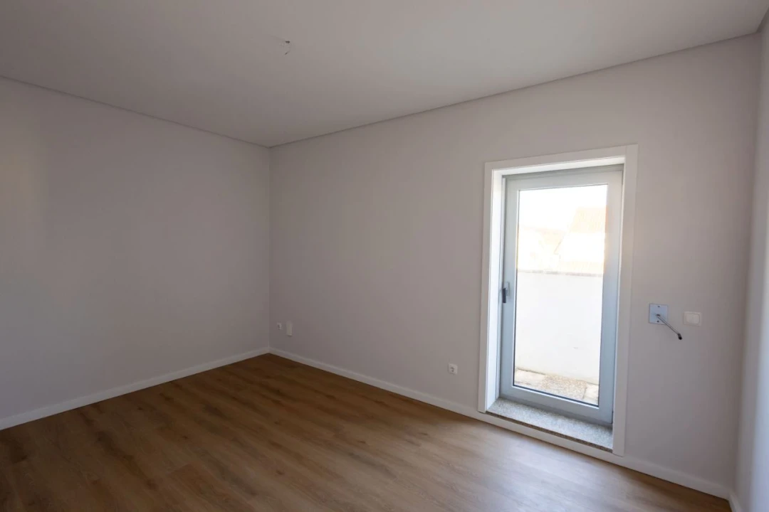 Apartamento T3 para Arrendamento em Perafita, Lavra e Santa Cruz do Bispo Foto 10