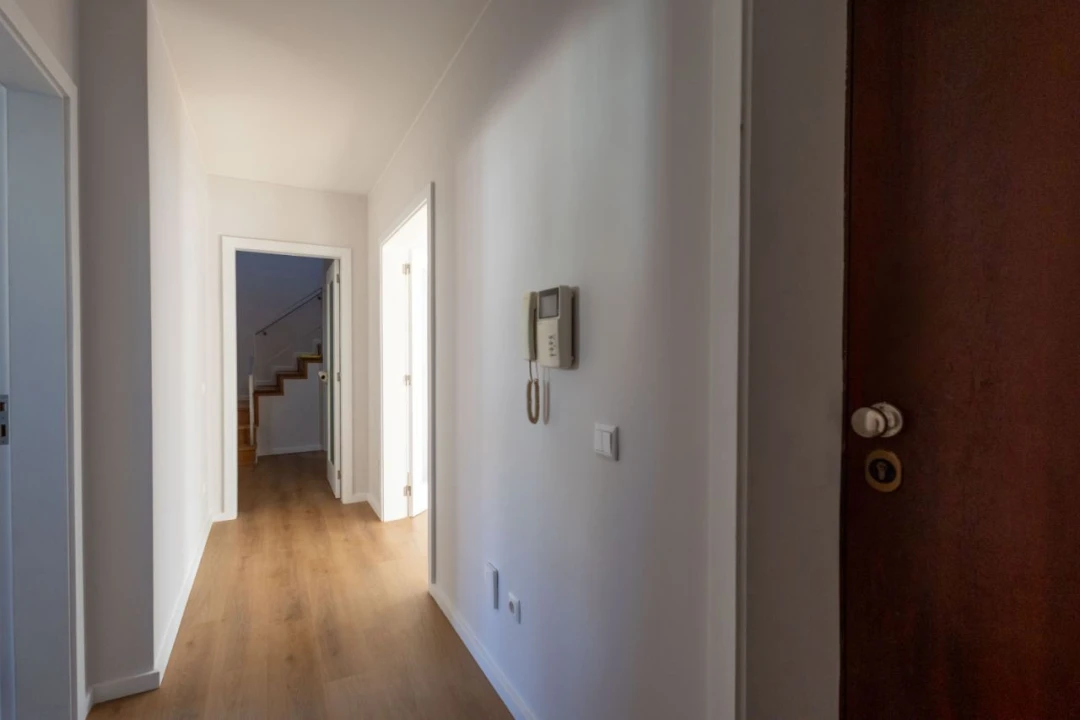 Apartamento T3 para Arrendamento em Perafita, Lavra e Santa Cruz do Bispo Foto 16