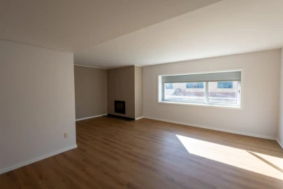 Apartamento T3 para Arrendamento em Perafita, Lavra e Santa Cruz do Bispo