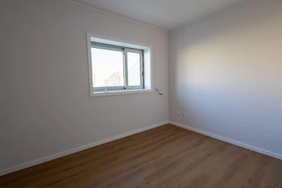 Apartamento T3 para Arrendamento em Perafita, Lavra e Santa Cruz do Bispo