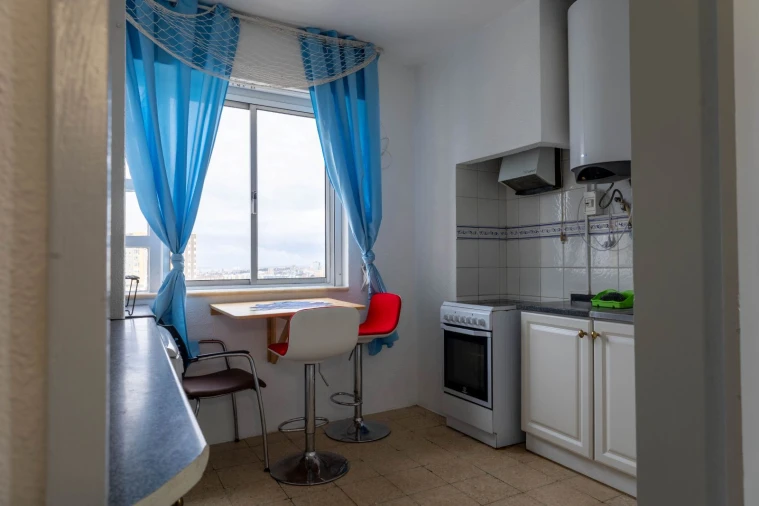 Apartamento T4 para Arrendamento em Marvila Foto 4