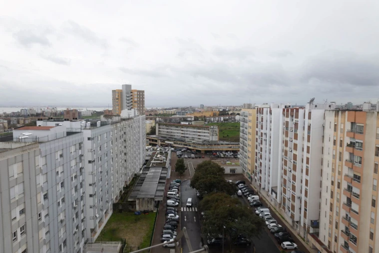 Apartamento T4 para Arrendamento em Marvila Foto 16