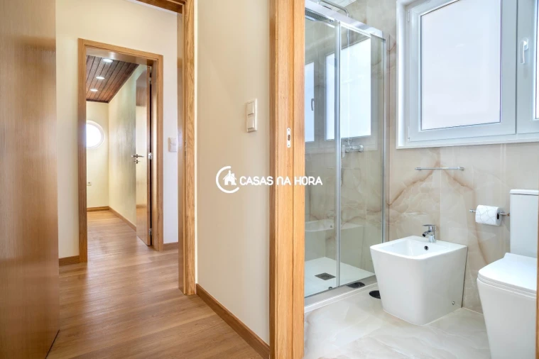 Apartamento T3 para Arrendamento em Sandim, Olival, Lever e Crestuma Foto 20