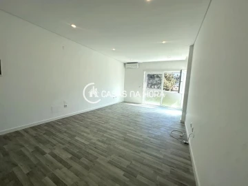 Apartamento T2 para Arrendamento em Quinta do Conde