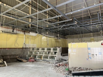 Armazém para Venda em Vialonga