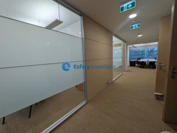 Loja para Arrendamento em Moreira