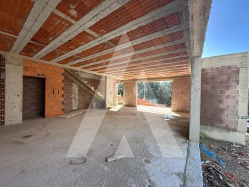 Moradia T3 para Venda em Arouca e Burgo