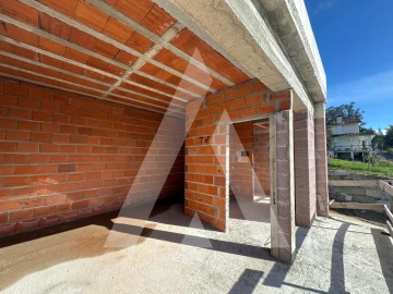 Moradia T3 para Venda em Arouca e Burgo