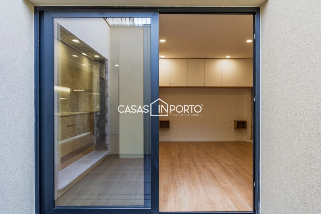 Apartamento T2 para Venda em Cedofeita, Santo Ildefonso, Sé, Miragaia, São Nicolau e Vitória Foto 18