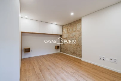Apartamento T2 para Venda em Cedofeita, Santo Ildefonso, Sé, Miragaia, São Nicolau e Vitória