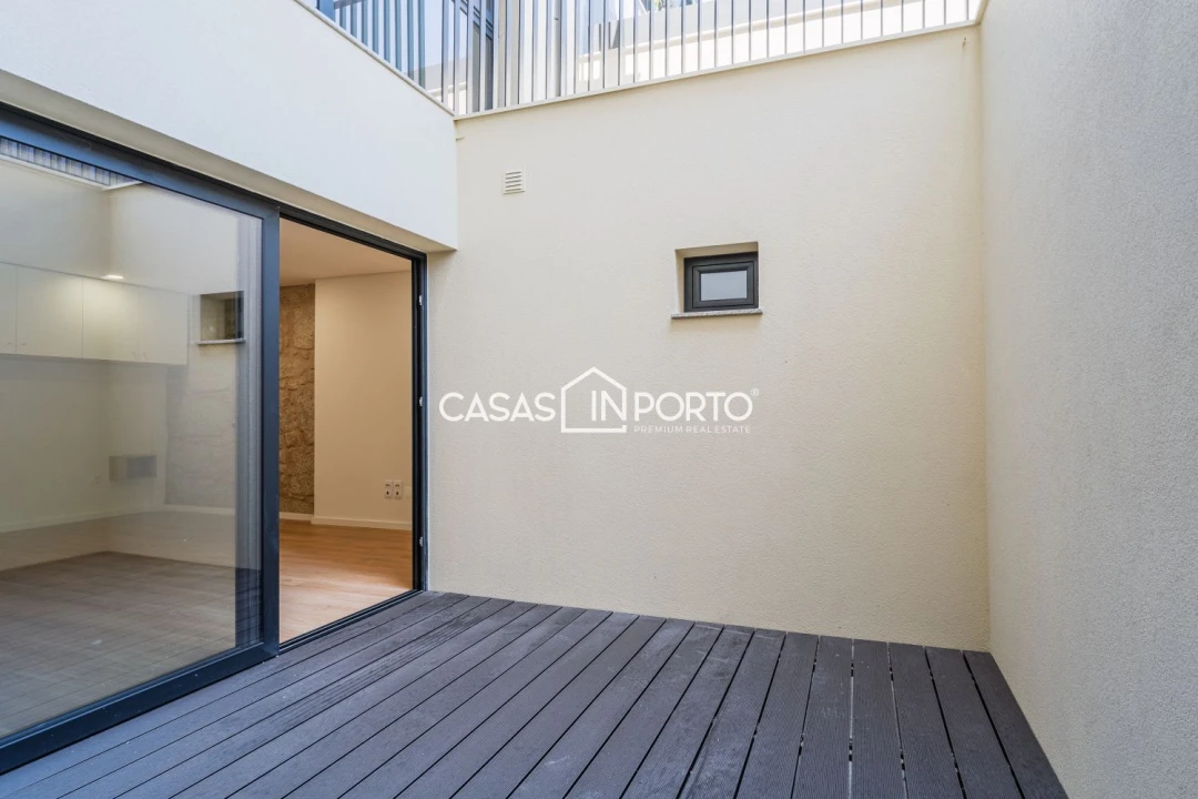 Apartamento T2 para Venda em Cedofeita, Santo Ildefonso, Sé, Miragaia, São Nicolau e Vitória Foto 20