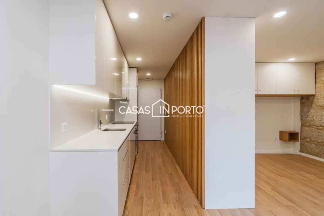 Apartamento T2 para Venda em Cedofeita, Santo Ildefonso, Sé, Miragaia, São Nicolau e Vitória Foto 5