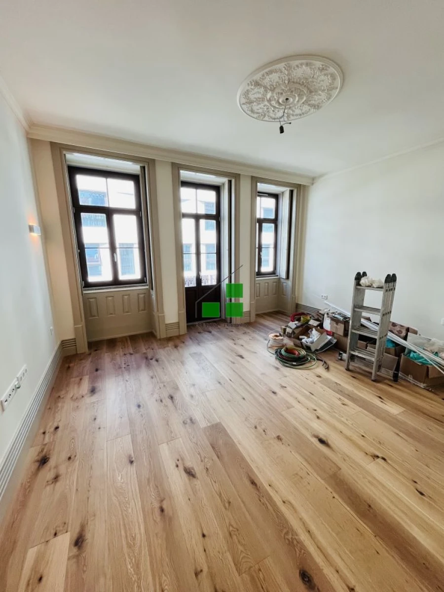 Apartamento T0 para Venda em Cedofeita, Santo Ildefonso, Sé, Miragaia, São Nicolau e Vitória Foto 9