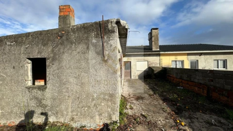 Moradia T3 para Venda em Ovar, São João, Arada e São Vicente de Pereira Jusã