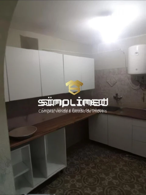 Moradia T2 para Venda em São João Baptista e Santa Maria dos Olivais