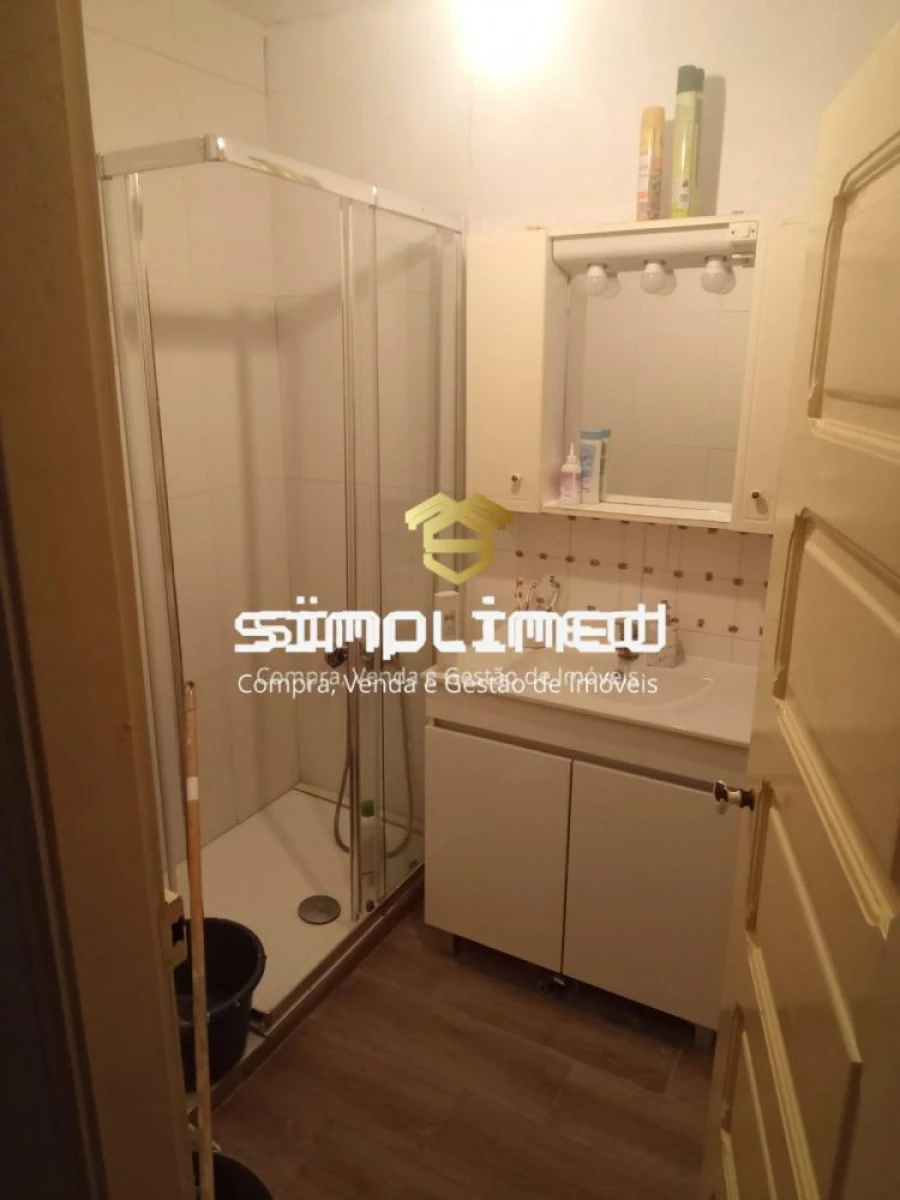 Moradia T2 para Venda em São João Baptista e Santa Maria dos Olivais Foto 17