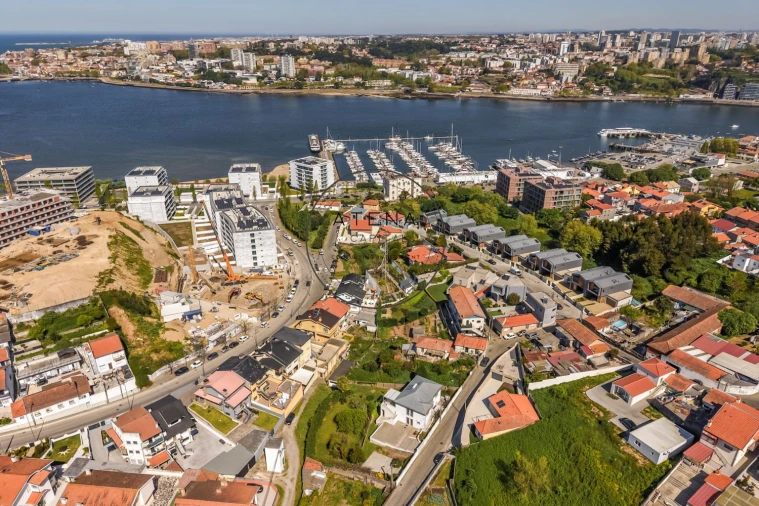 Moradia T2 para Venda em Canidelo Foto 46