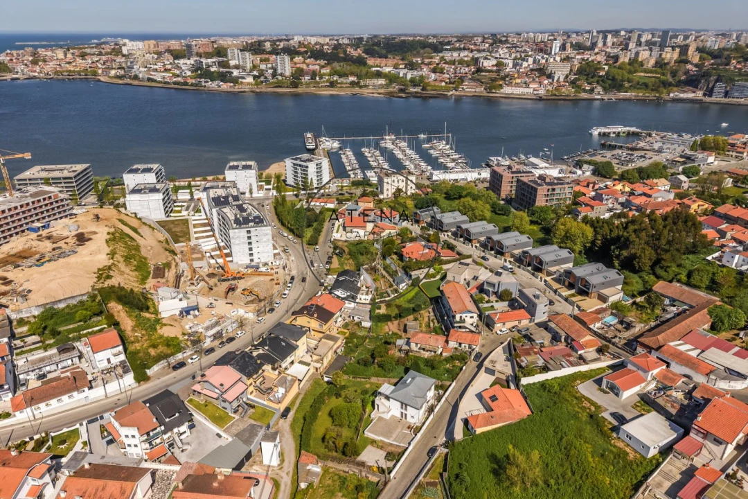 Moradia T2 para Venda em Canidelo Foto 46