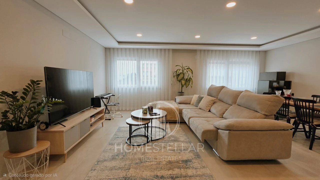 Apartamento T3 para Venda em Pinhal Novo Foto 1