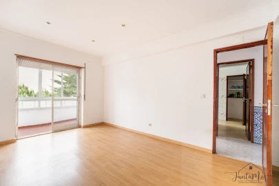 Apartamento T3 para Venda em Rio de Mouro